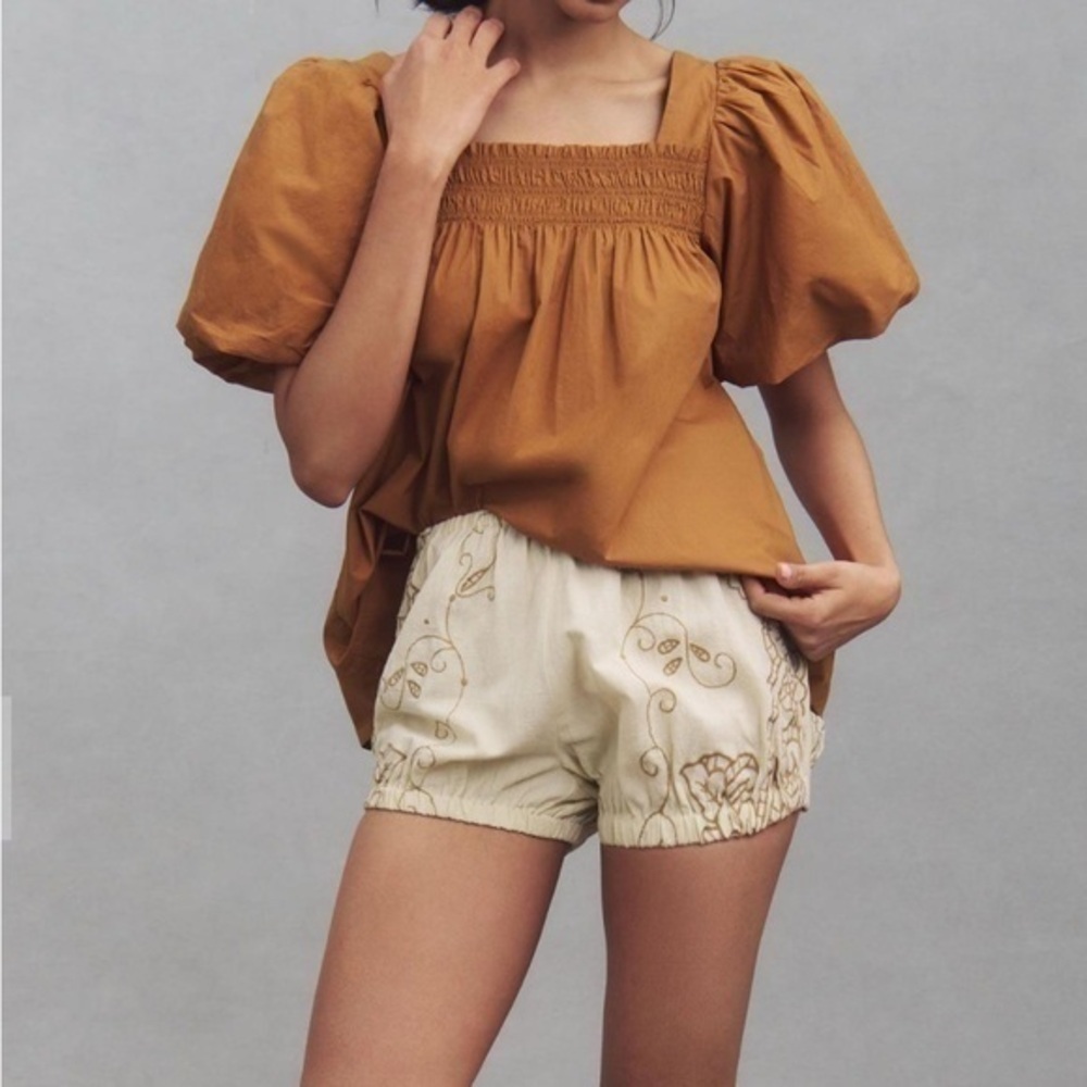 Anthropologie Puff Sleeve Smocked Blouse. NWT